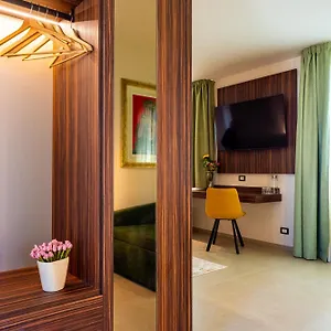 2* Couette-café Delle Vittorie Luxury Rooms&suites